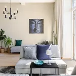 Leilighet Family Apt, Balcony And Roof Terrace *