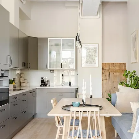 Family Apt, Balcony And Roof Terrace *