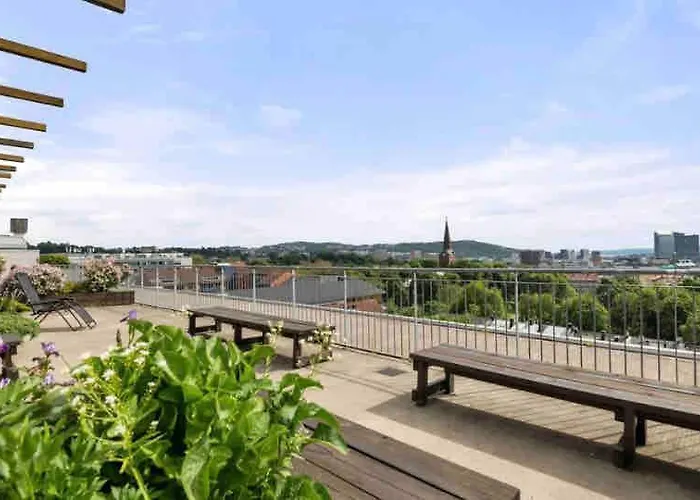 Family Apt, Balcony And Roof Terrace Apartamento *